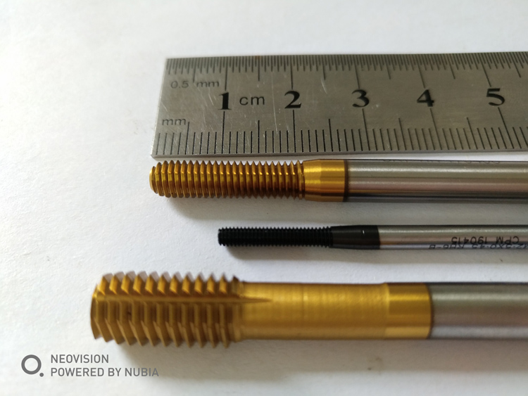 牙套/護(hù)套/螺套擠壓絲攻偏大止規(guī)止不住怎么辦？