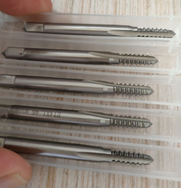 自攻螺絲牙絲攻是加工什么材料的